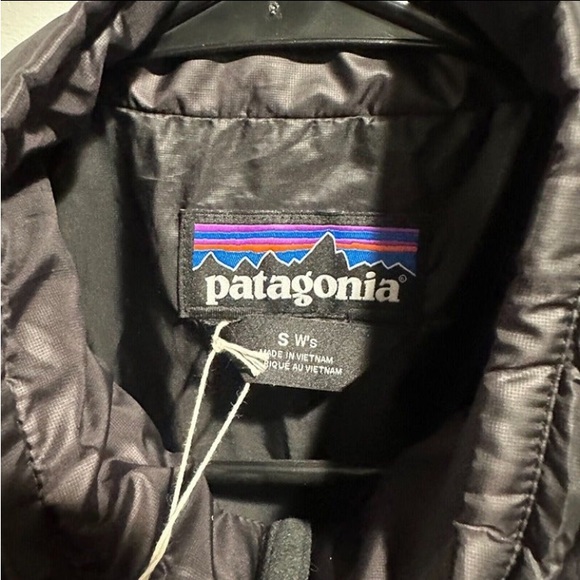 Brand new Patagonia Nano Puff Women Jacket small - Picture 4 of 7